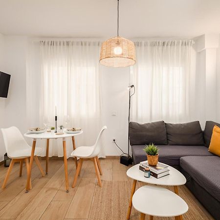 Nordik Apartments Urban - Perchel "Skogar" Малага Екстериор снимка