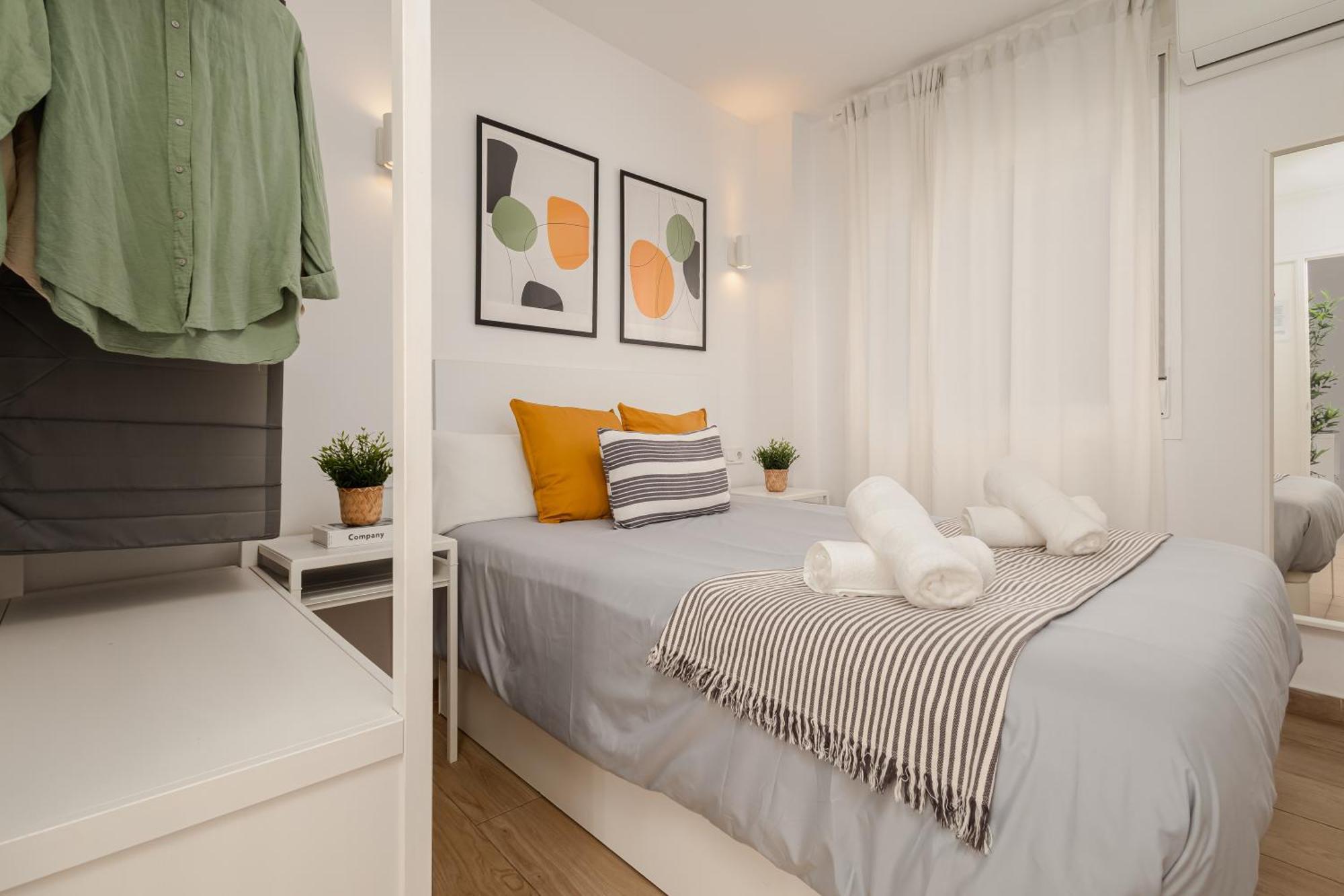 Nordik Apartments Urban - Perchel "Skogar" Малага Екстериор снимка